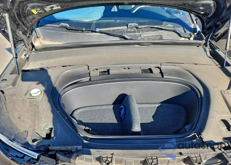 2022 Volvo C40 P8 Recharge Ultimate из США, поврежденный, VIN YV4ED3GB8N2007001